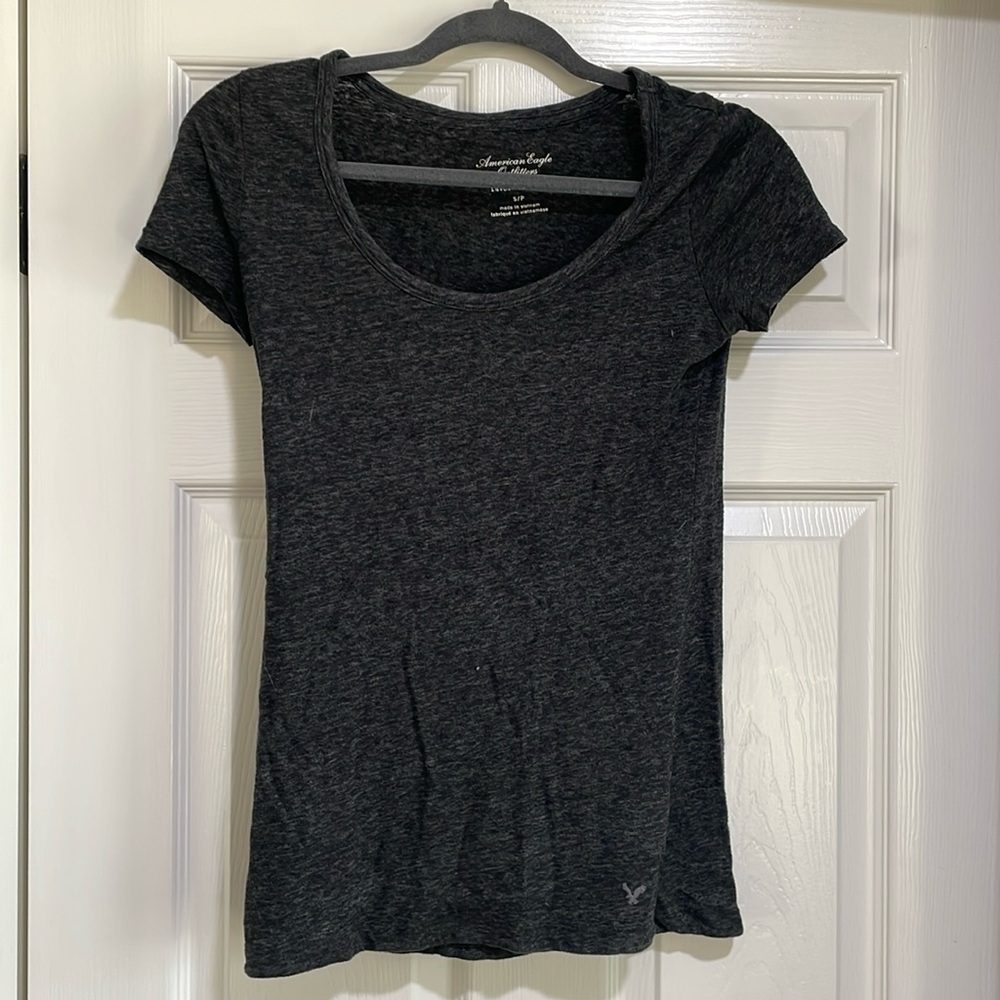 American Eagle T-shirt size small